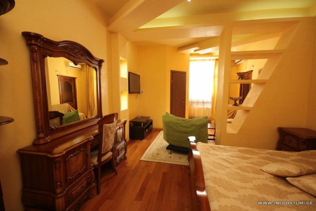 Hotel Black Sea House Batumi Exterior foto