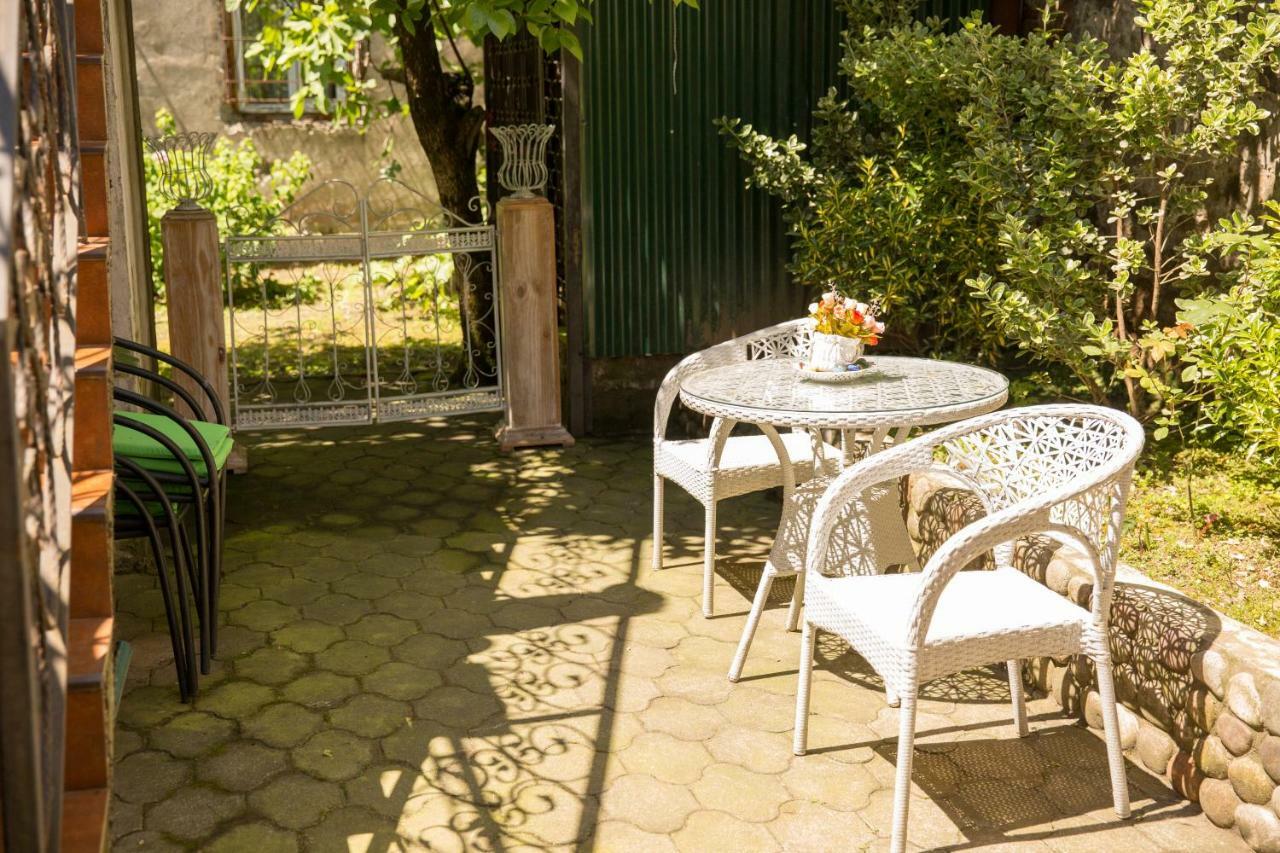 Hotel Black Sea House Batumi Exterior foto
