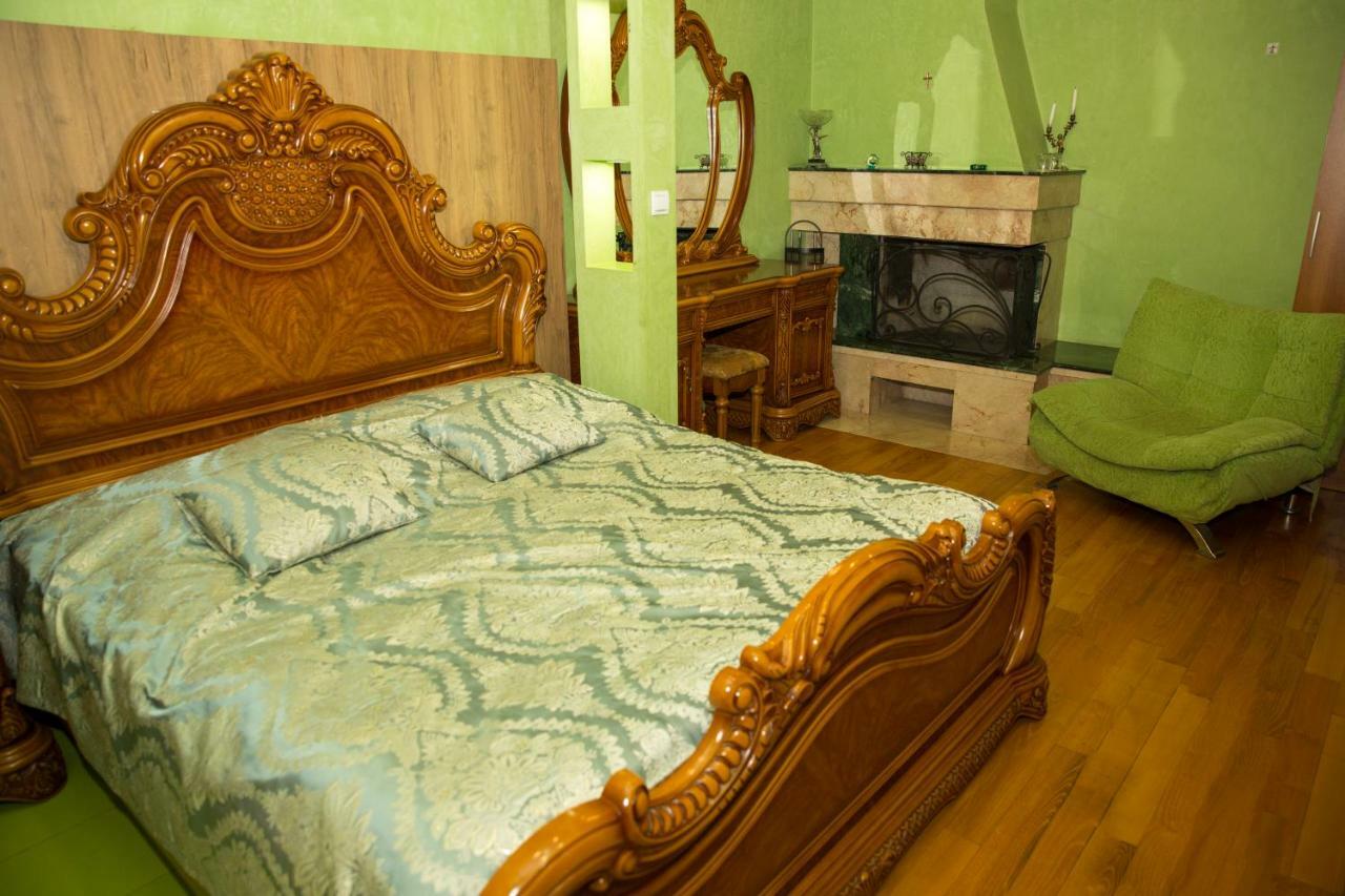 Hotel Black Sea House Batumi Exterior foto
